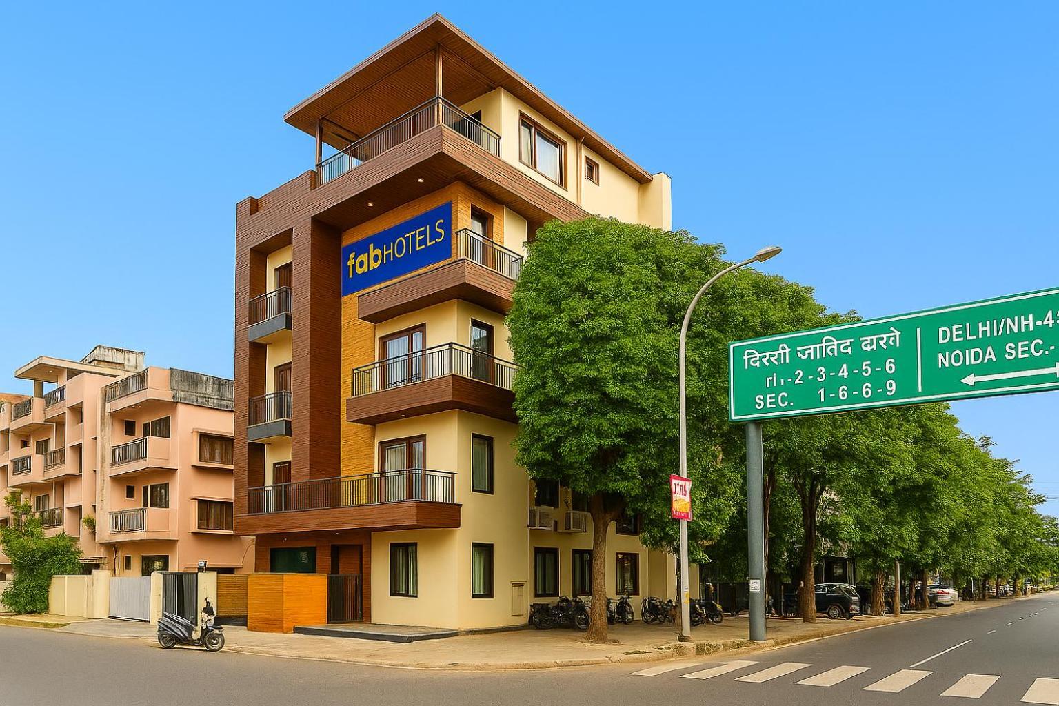 Fabhotel F9 Sector 19 诺伊达 外观 照片